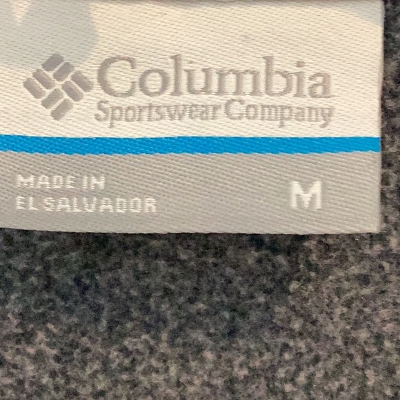 Columbia women’s or men’s sweatshirt? Size Medium, like new condition. - Picture 10 of 12